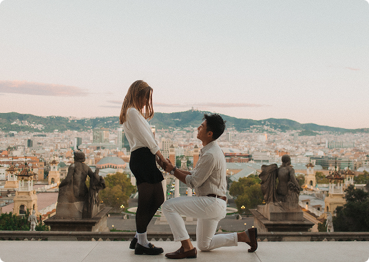 Tony proposing to Julie in Barcelona