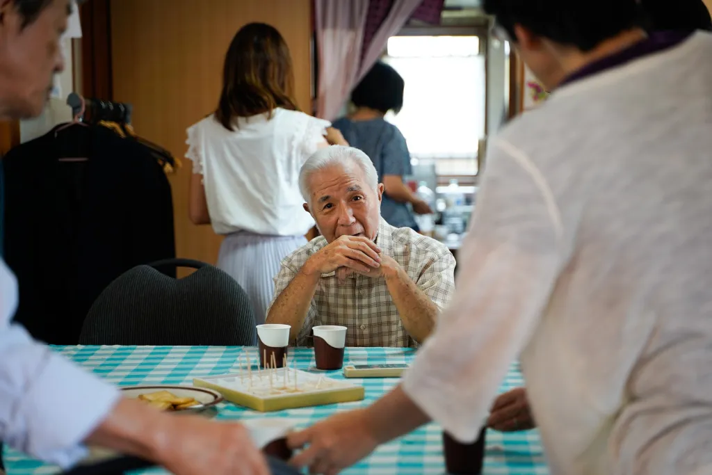 Bilde av en gammel mann i Japan