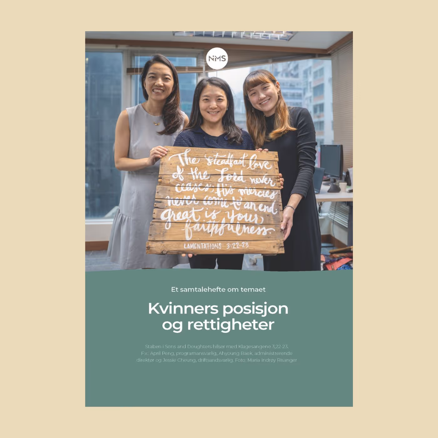 Bildet viser forsiden av samtaleheftet for 2026 med tittelen «Kvinners posisjon og rettigheter»