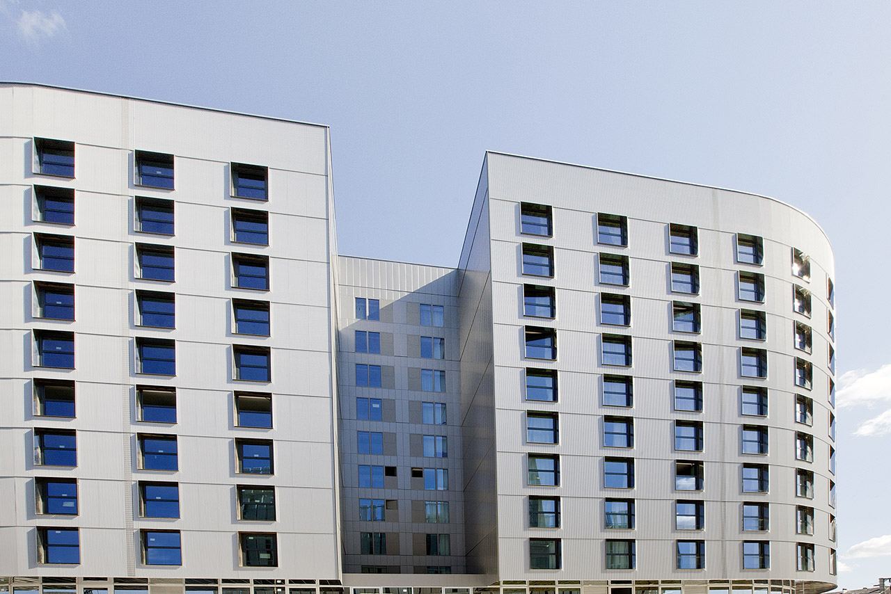 Façade de la résidence Les Estudines Angers Saint-Laud