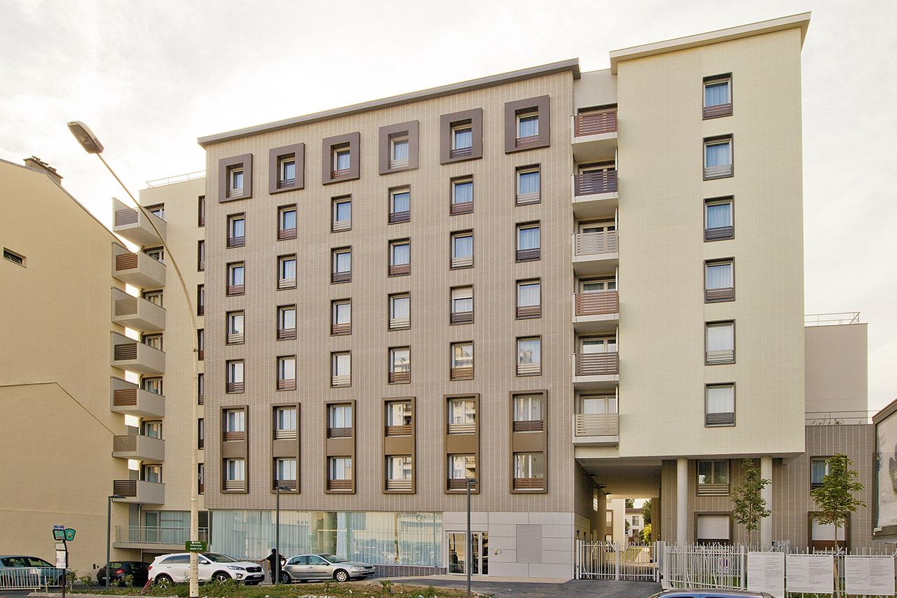 Façade de la résidence Les Estudines Bagneux