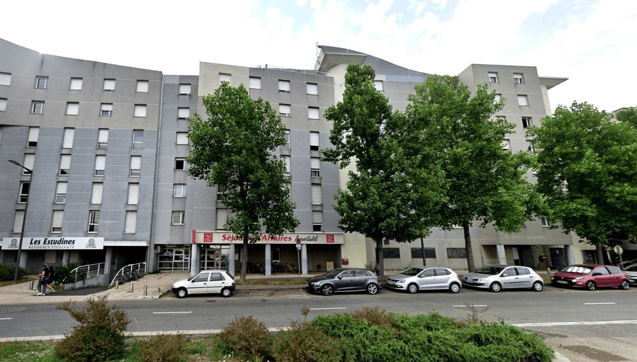 Façade de la résidence Les Estudines Grenoble Marie-Curie