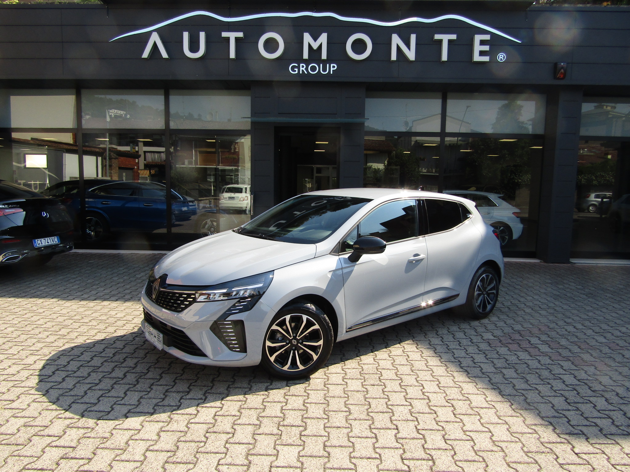 Renault Clio 1.0 ECO-G TECHNO KM 0 NEOPATENTATI,CERCHI 16,LED