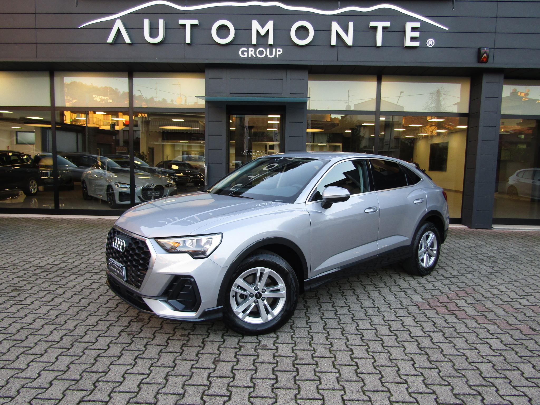 Audi Q3 SPB 35 TFSI 150CV CAMBIO AUTO,CERCHI 17,AZIENDALE