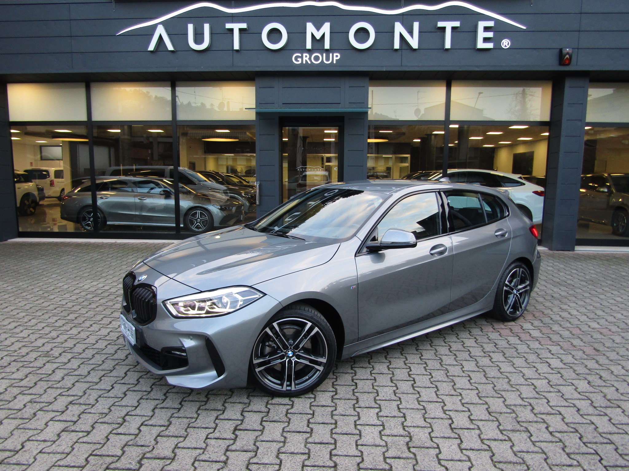 BMW 118 i MSPORT 136CV AUTO,CERCHI 18,LED,NEOPATENTATI