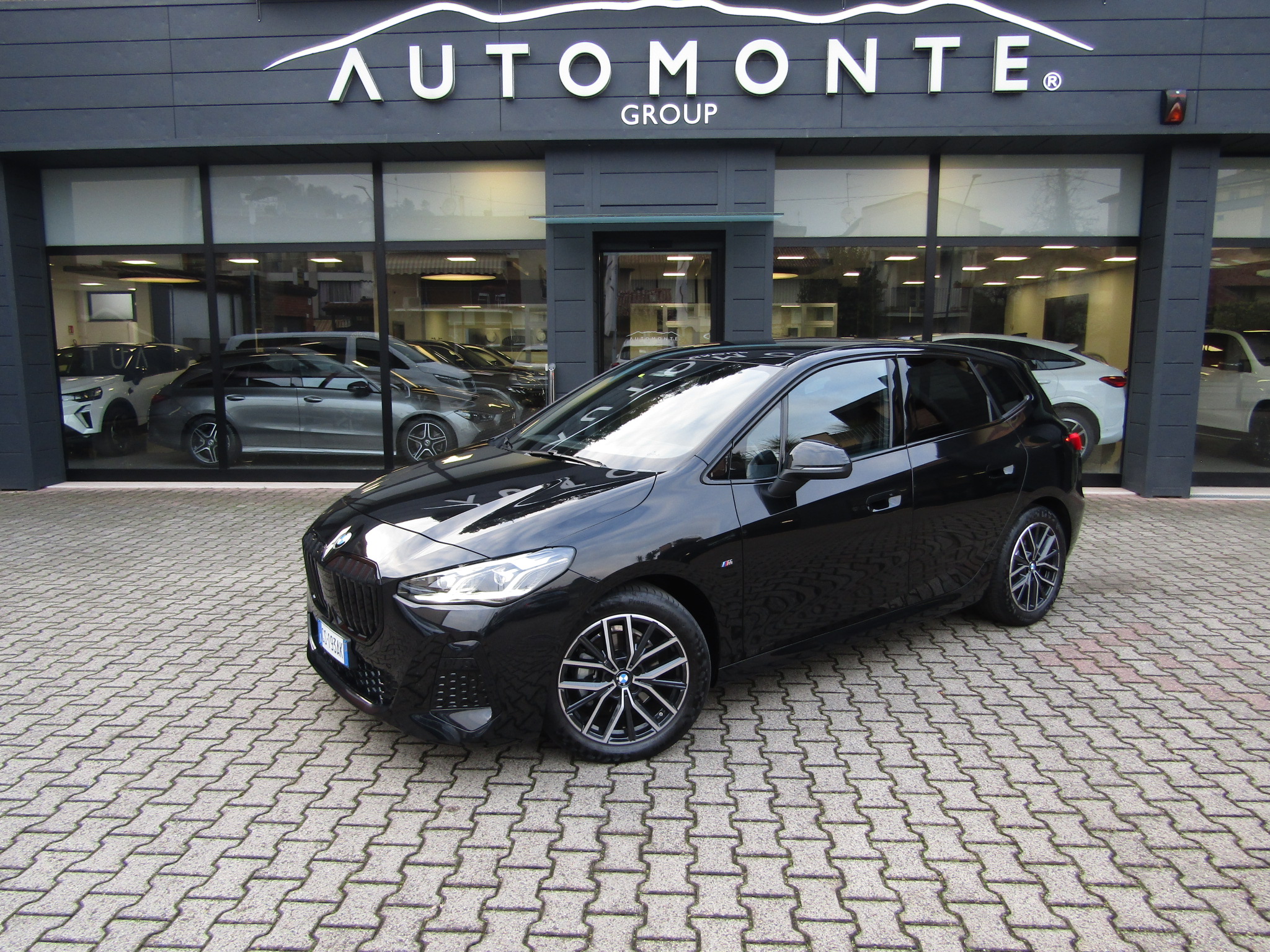 BMW 218 d ACTIVE TOURER M-SPORT 150CV AUTO,CERCHI 18,LED