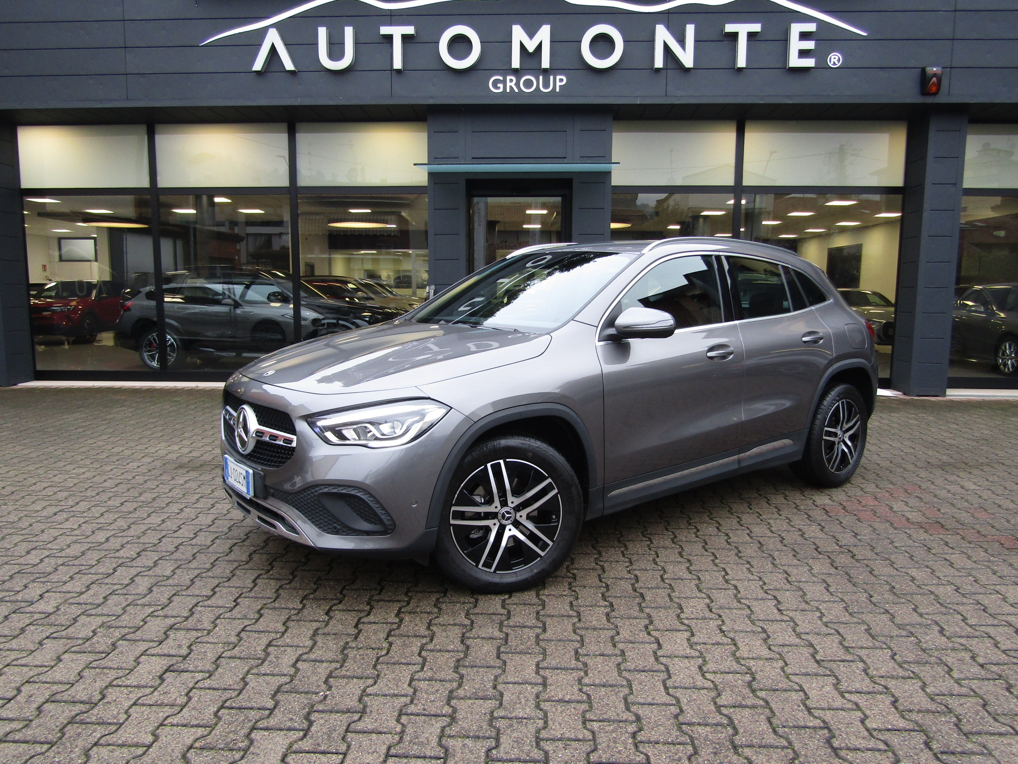 Mercedes-Benz GLA 180 d SPORT CAMBIO AUTO 116CV,FULL LED,NEOPATENTATI