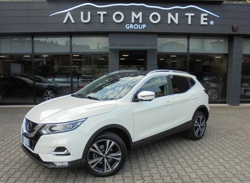 Nissan Qashqai 1.3 dig-t N-Connecta 140cv , TELECAMERA 360,TETTO PANORAMICO,CERCHI DA 18'',KEYLESS
