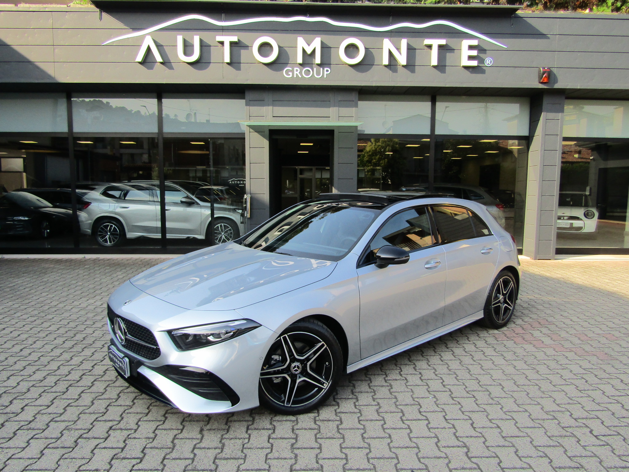 Mercedes-Benz 200 d AMG LINE PREMIUM AUTO,MULTIBEAM LED,PACK NIGHT,TETTO PANORAMICO, SEDILI ELETTRICI