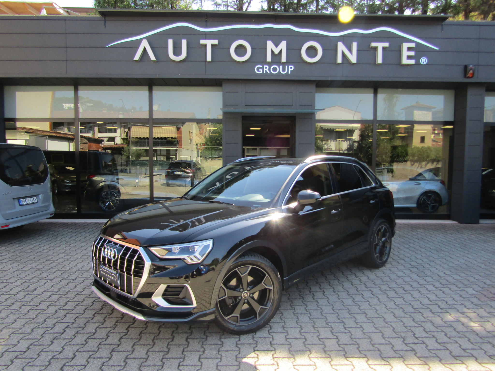 Audi Q3 35 TDI S-TRONIC , CERCHI 19'', TELECAMERA , FARI LED