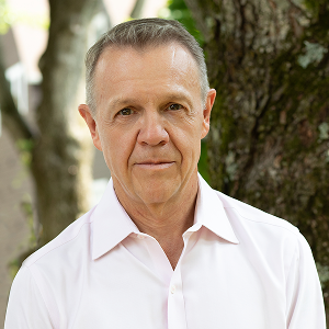 DRC_Neil Winward_Headshot 4