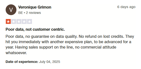 A Lusha review from Trustpilot