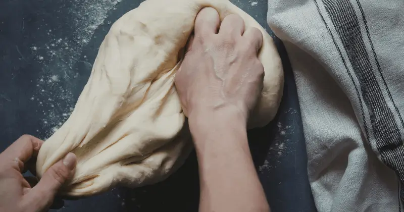 reseau glutineux pate pizza test elastique pate pizza petrissage gluten pizza