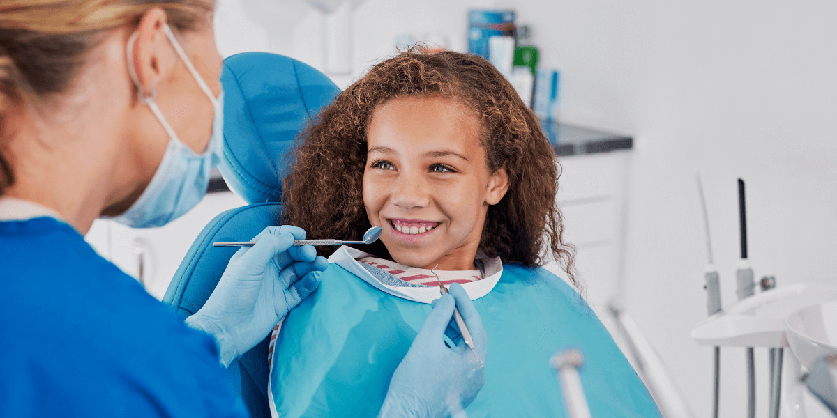 Smile makeover combining cosmetic dental treatments