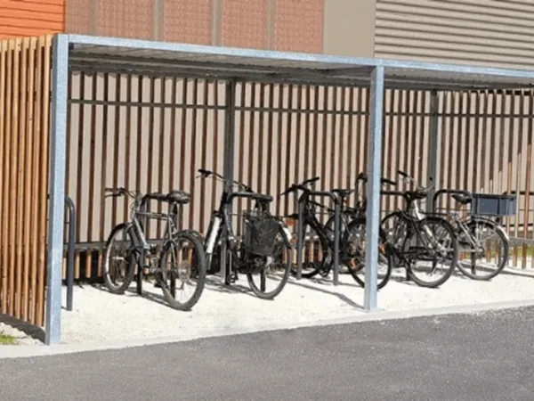 Axinov abri velo