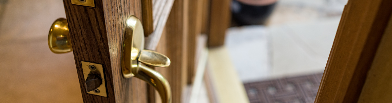 Mortgage Lock-In Loosens