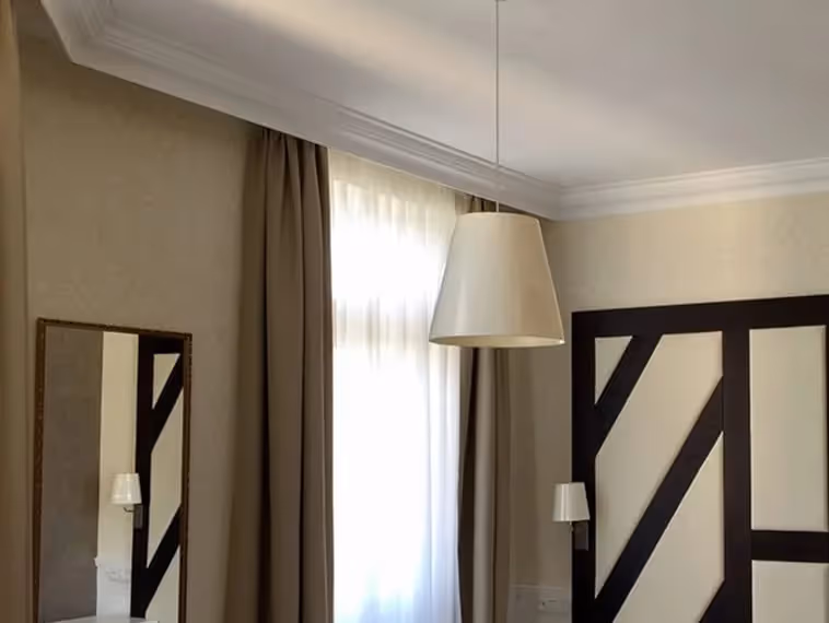 Stropné, panelové a podlahové lišty