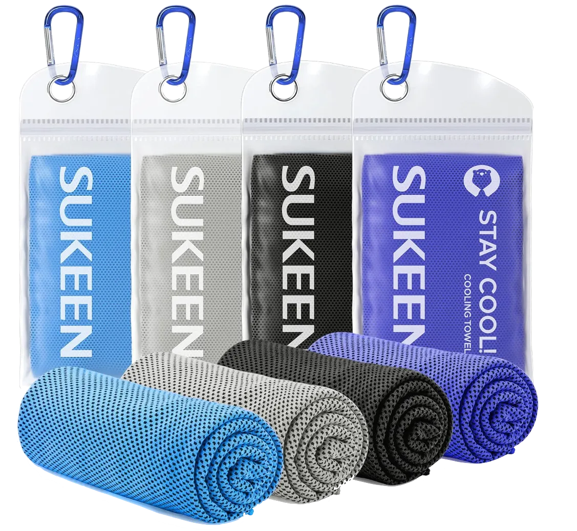 Neck towels in bags with carabiners