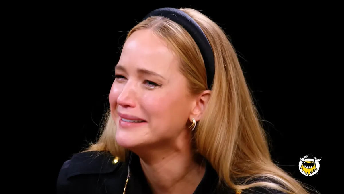 Jennifer Lawrence "What do you mean" meme on social media