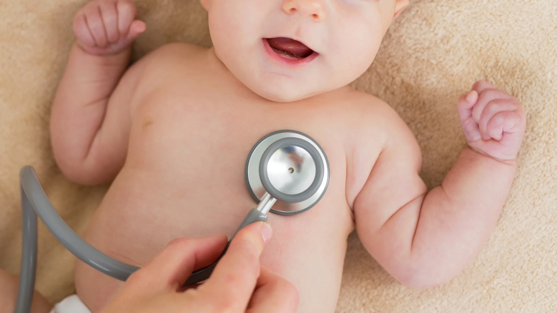 CHECK-UP немовлят у перший місяць життя 