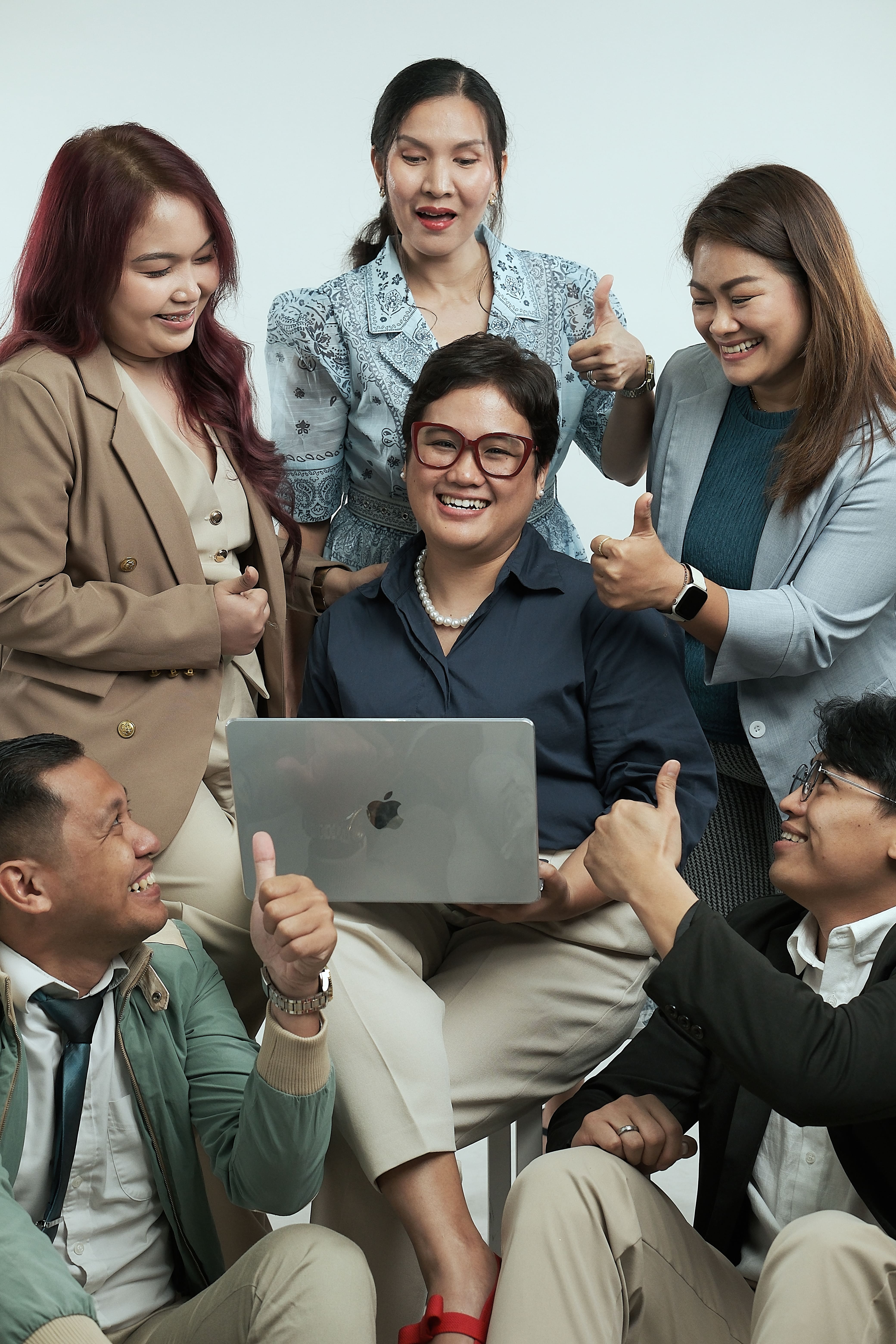 Hire Filipino Virtual Assistants | RemoteGenies