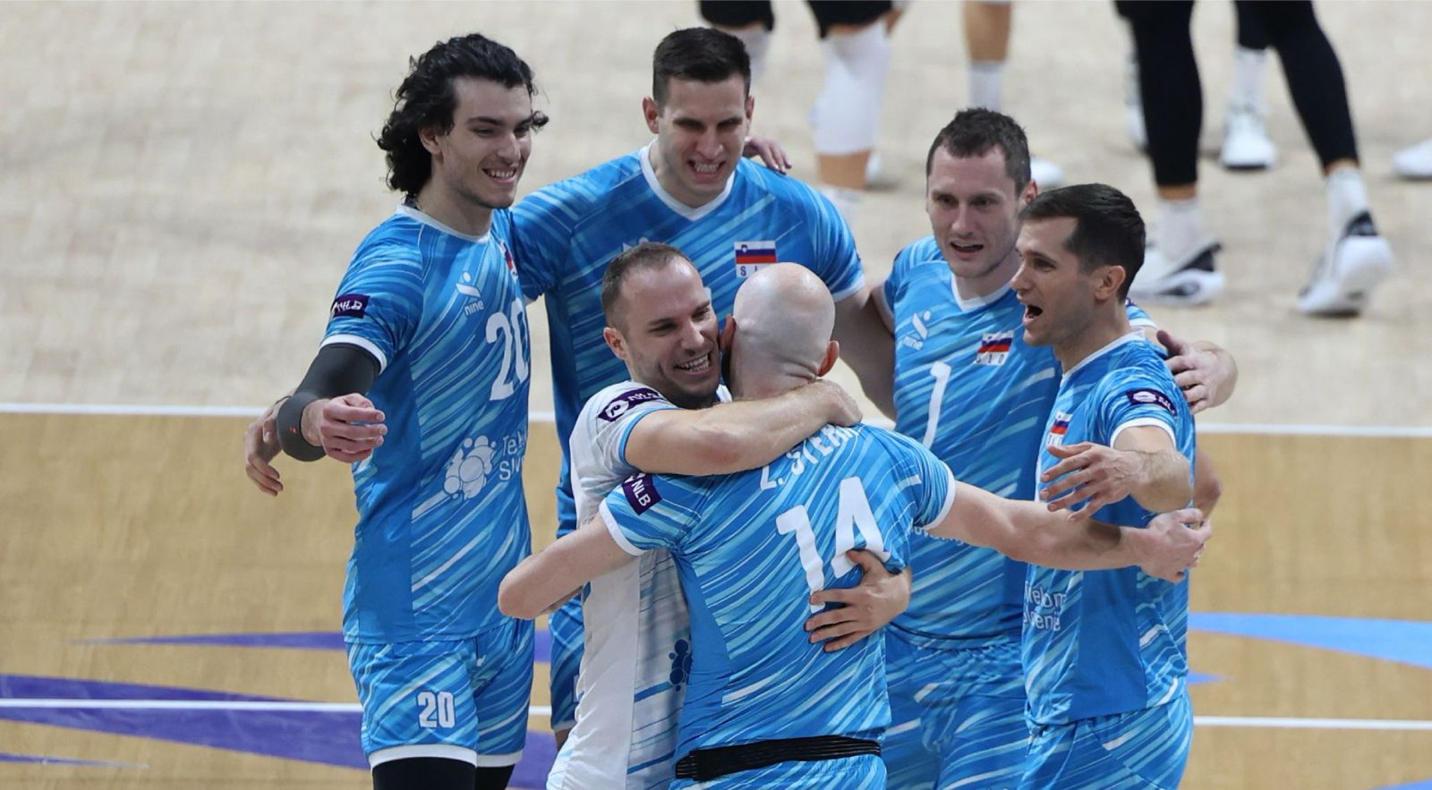 Štern brothers lead Slovenia past Germany, advance to Round of 16