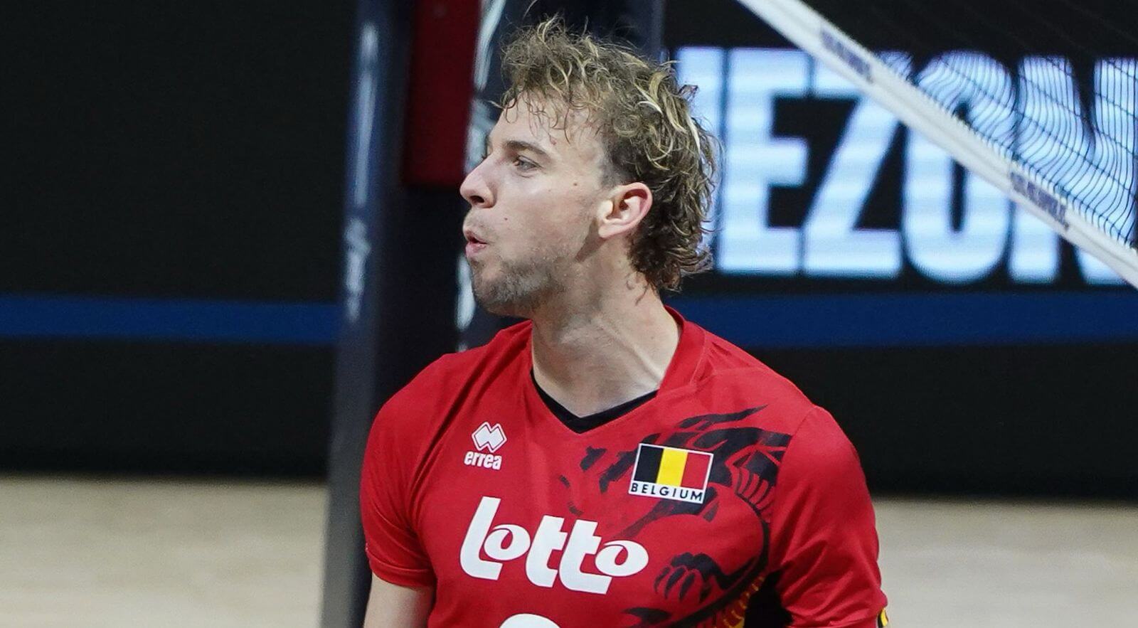 Belgium sweeps Algeria to top Pool F