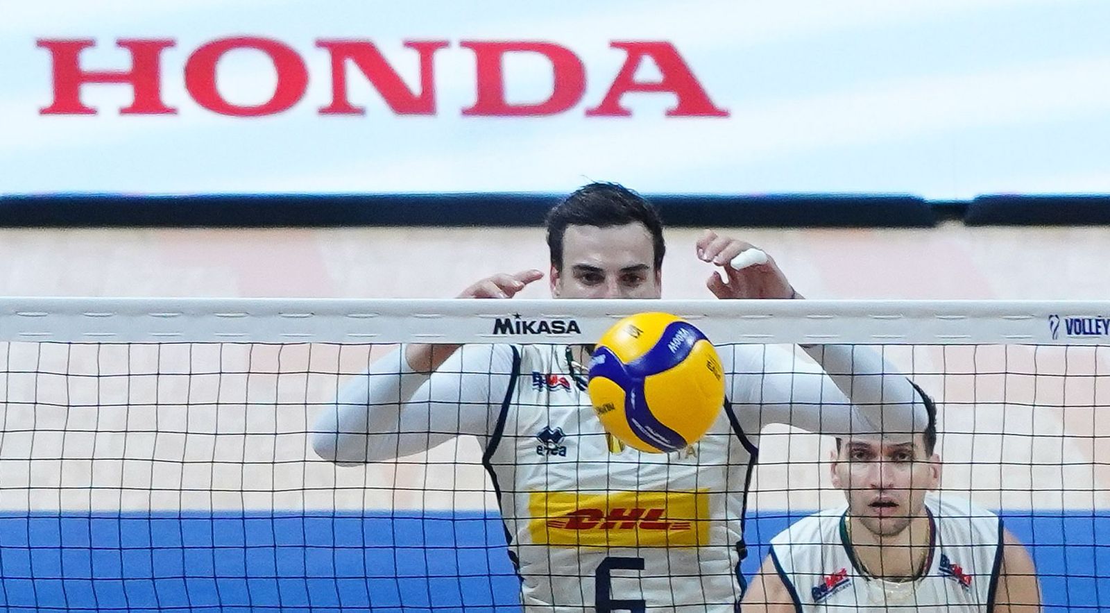 Two of world’s best setters share limelight