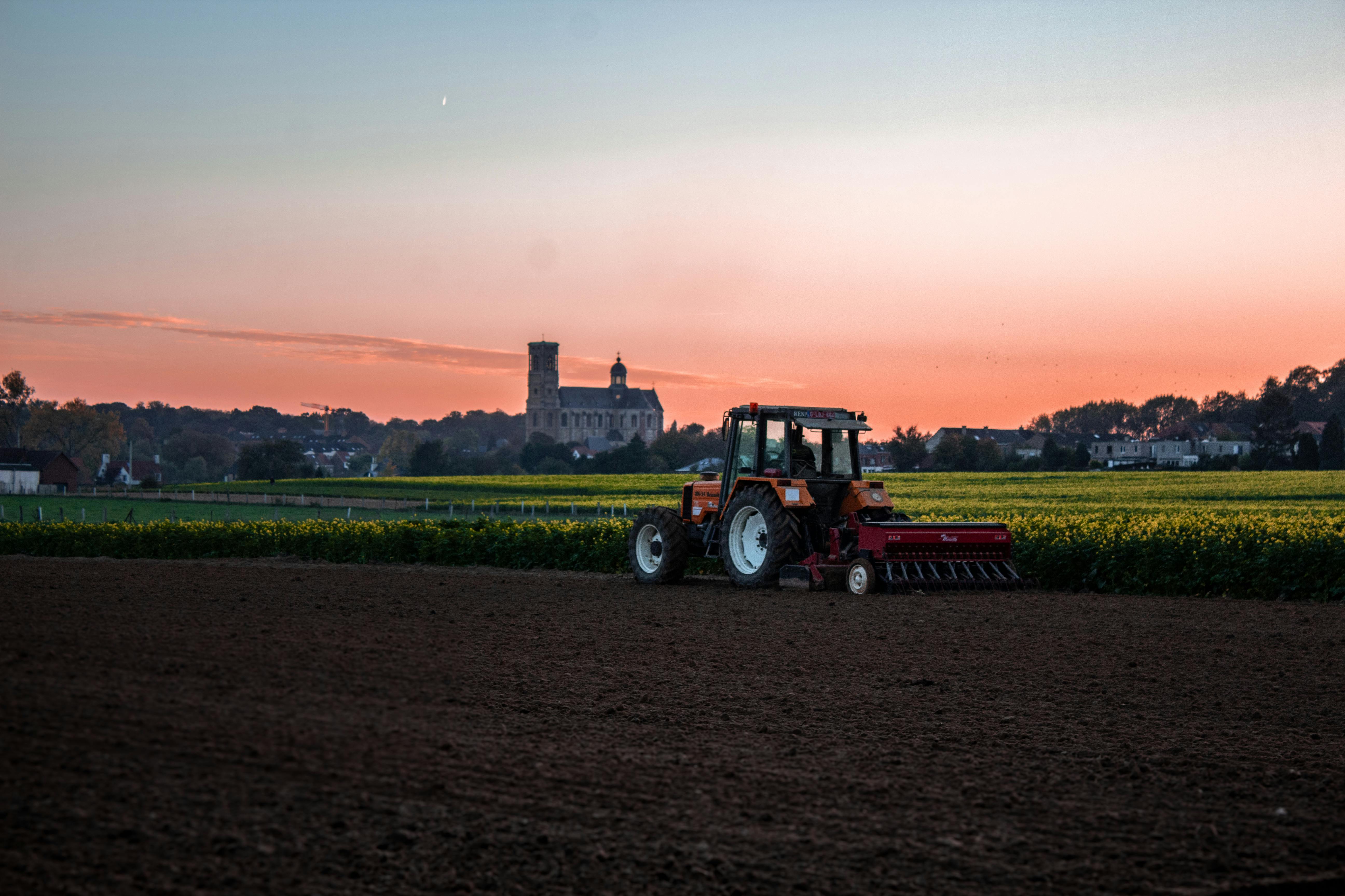 Explore how livestock AI and crop annotation are revolutionizing smart farming in Australia. Discover the role of annotated data in boosting yields, animal health, and sustainability.