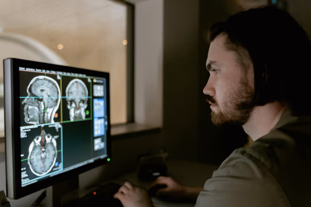 A technical guide to deep learning approaches used in medical image segmentation, covering architectures, clinical challenges, and modern research trends.