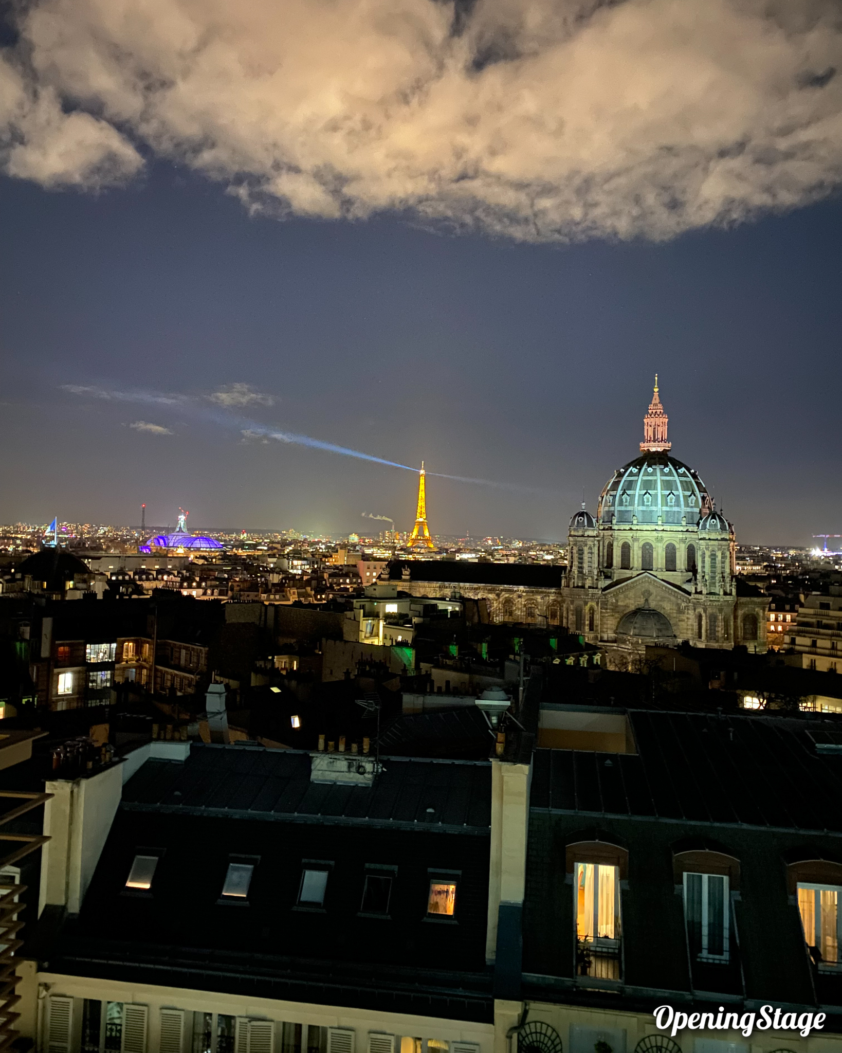 Vue toit de Paris pendant une soirée d'entreprise