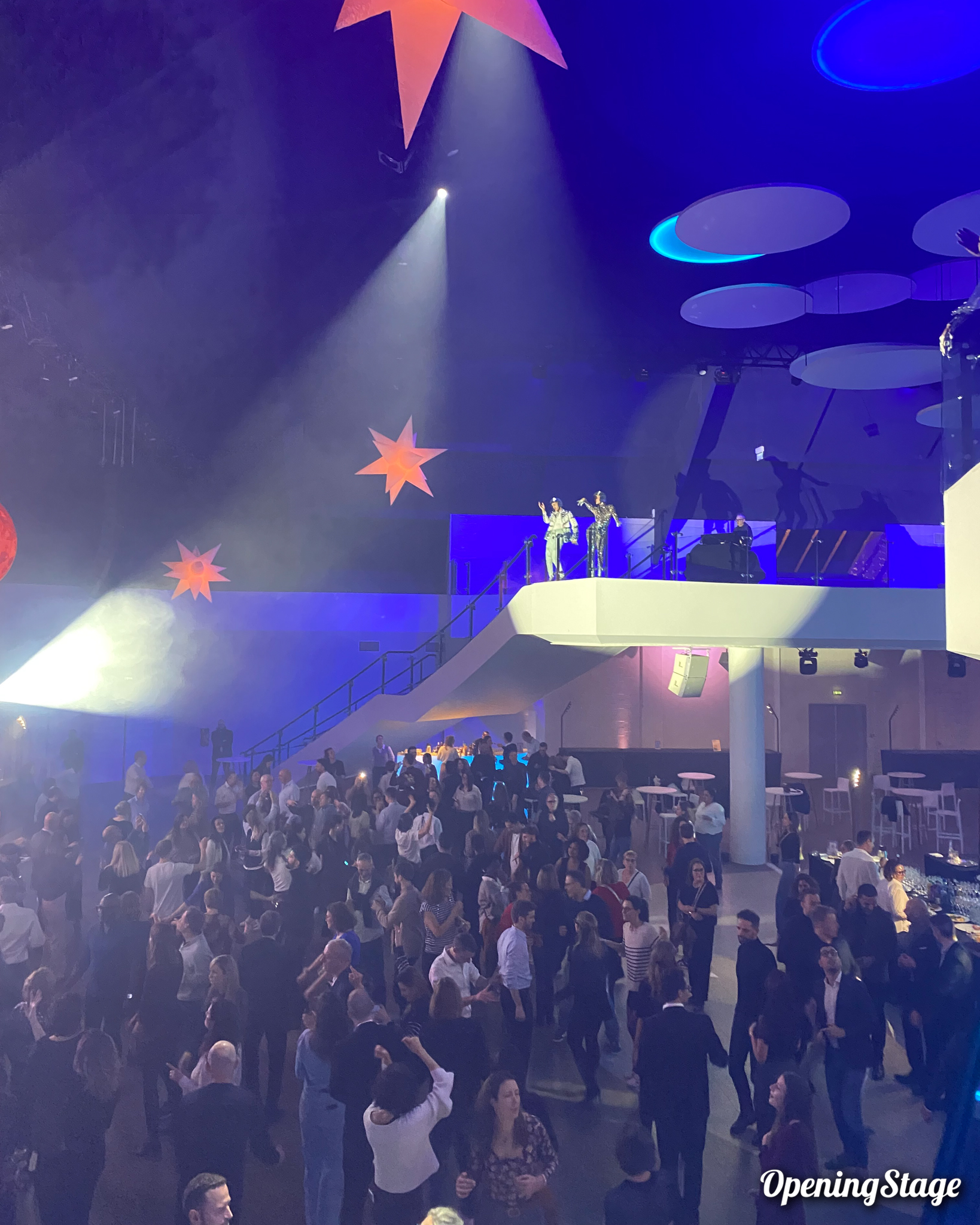 Nos artistes OpeningStage créent des animations innovantes pour une soirée d'entreprise à Port-Marly