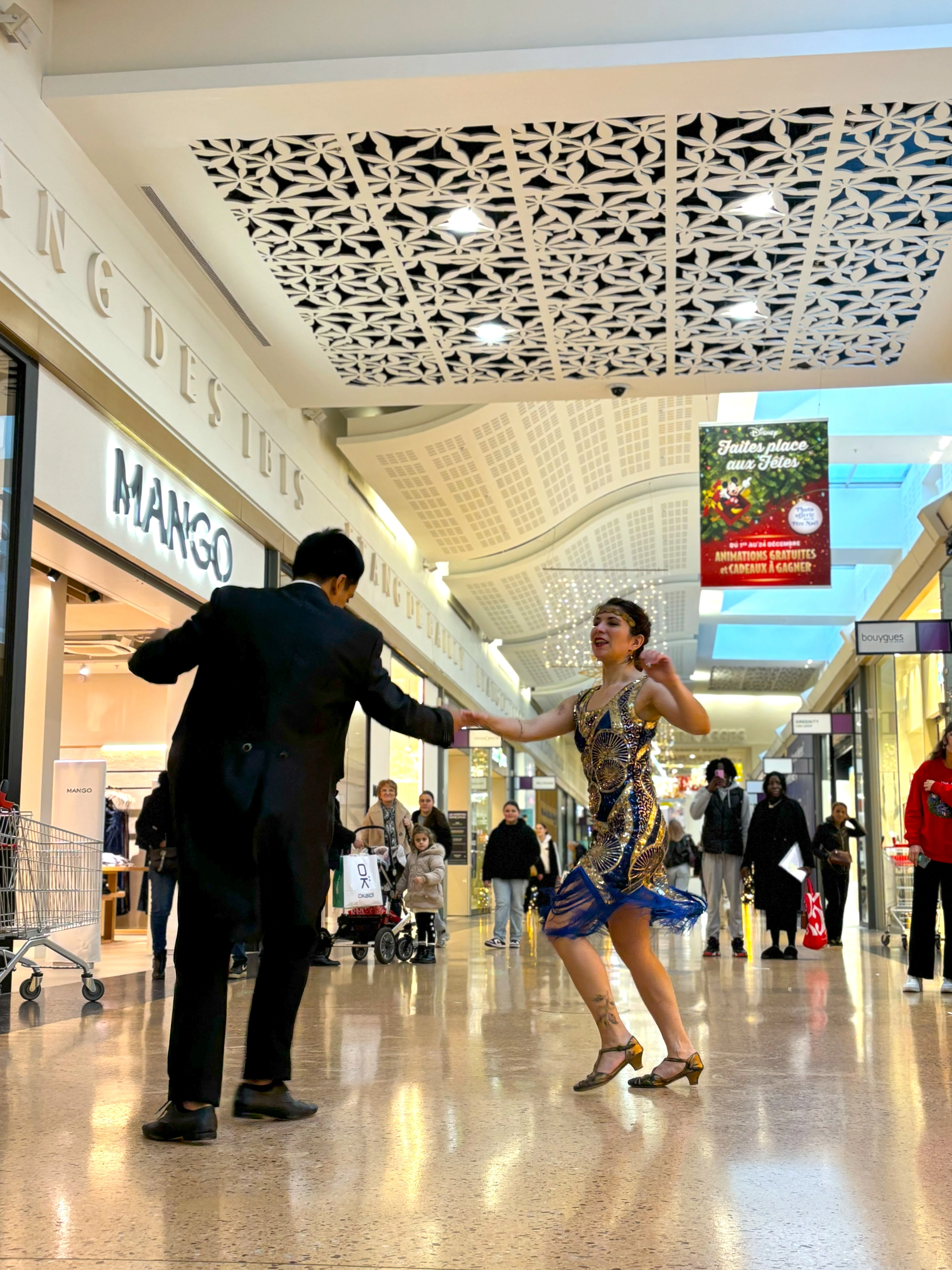Nos shows & initiations de valse dans les centres Carrefour