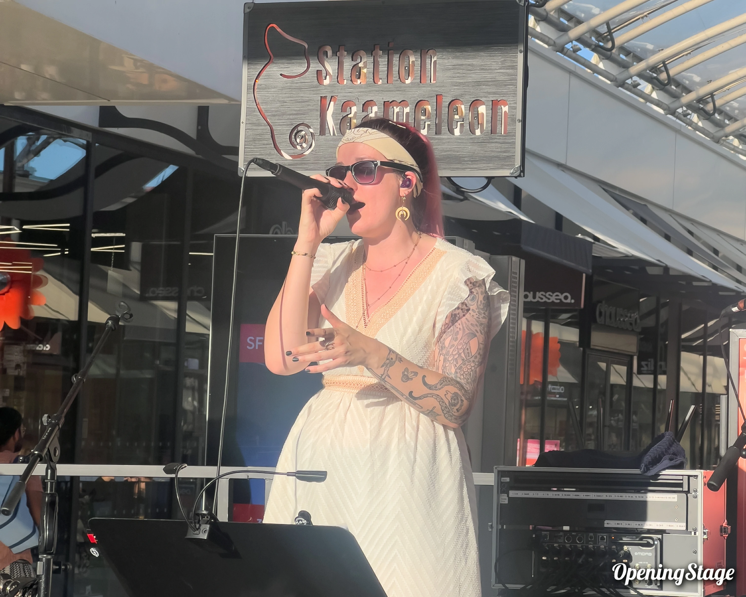 Notre groupe pop en concert à l'Heure Tranquille à Tours pour le Club Terrasses