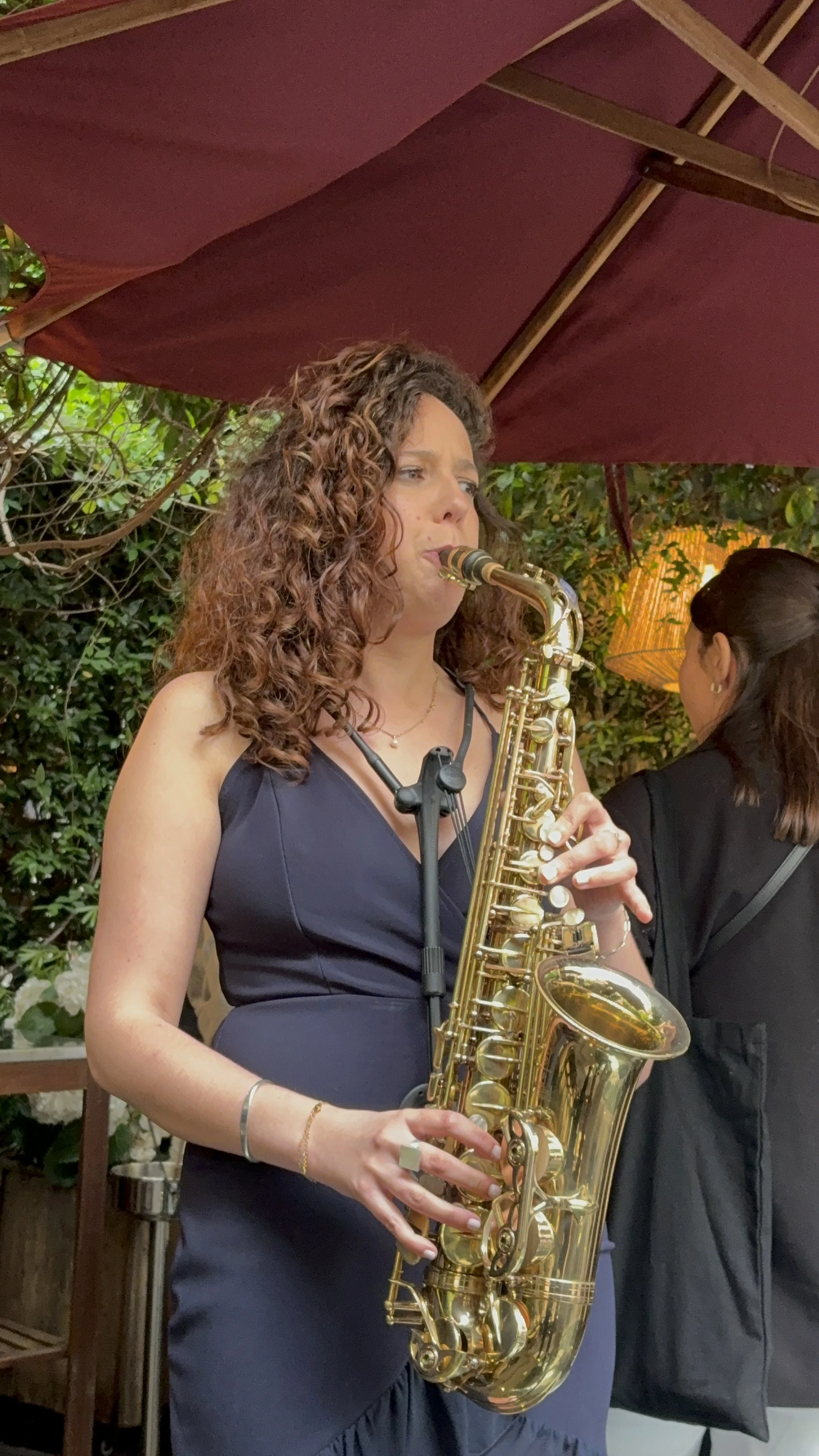 Une saxophoniste dans une hôtel à Paris, le Roch Hotel & Spa