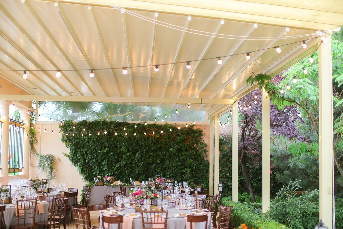 Outdoor dining setup in Scottsdale with shaded patio and cooling features for warm desert weather events