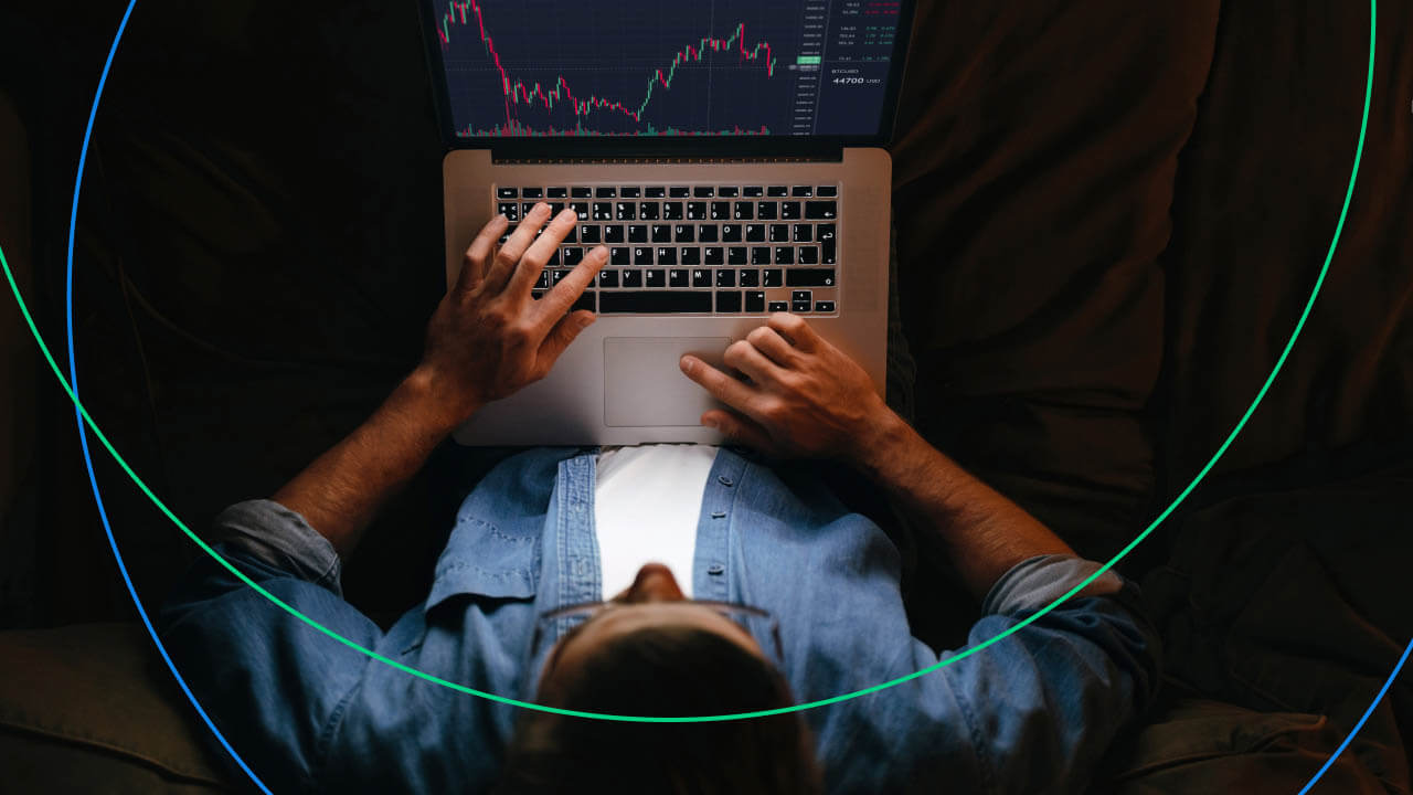 man trading - CFD Trading Platforms
