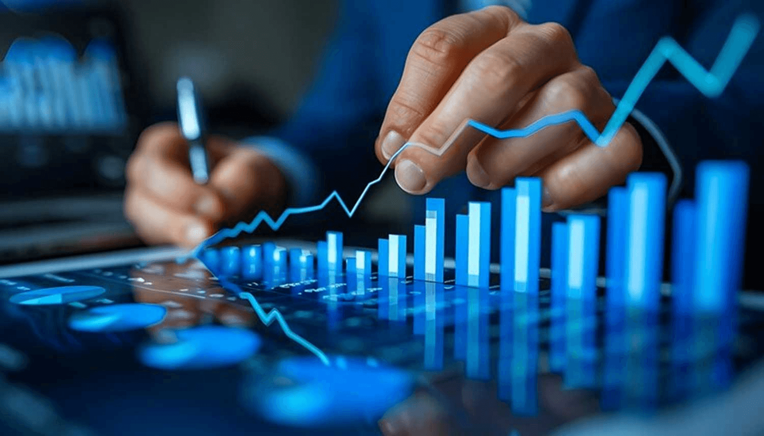 Man analyzing growth data on digital screen - What Is Leverage In Futures Trading
