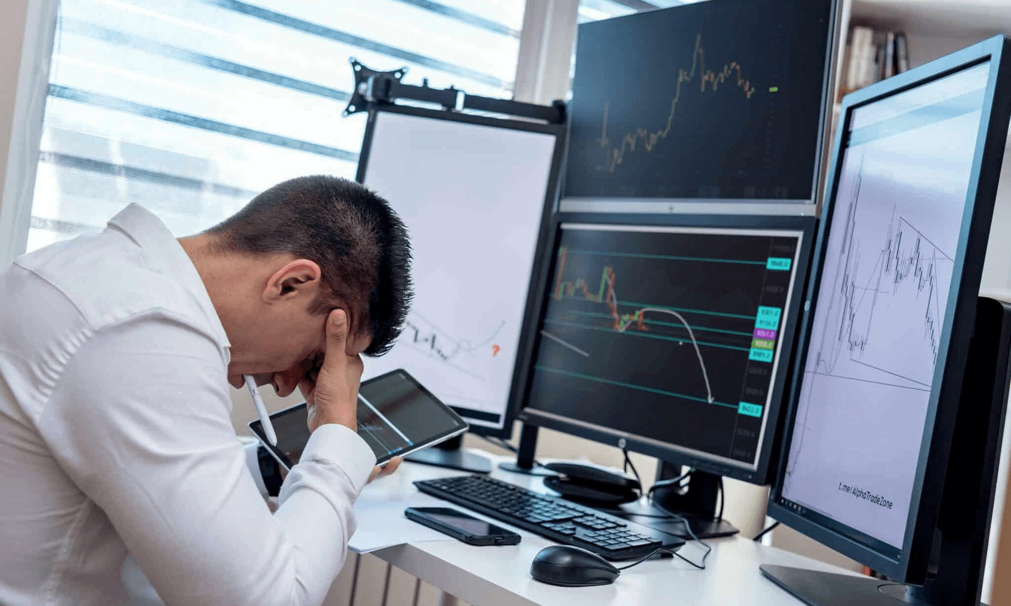 Stressed trader facing financial losses - What Is Stop Loss in Trading