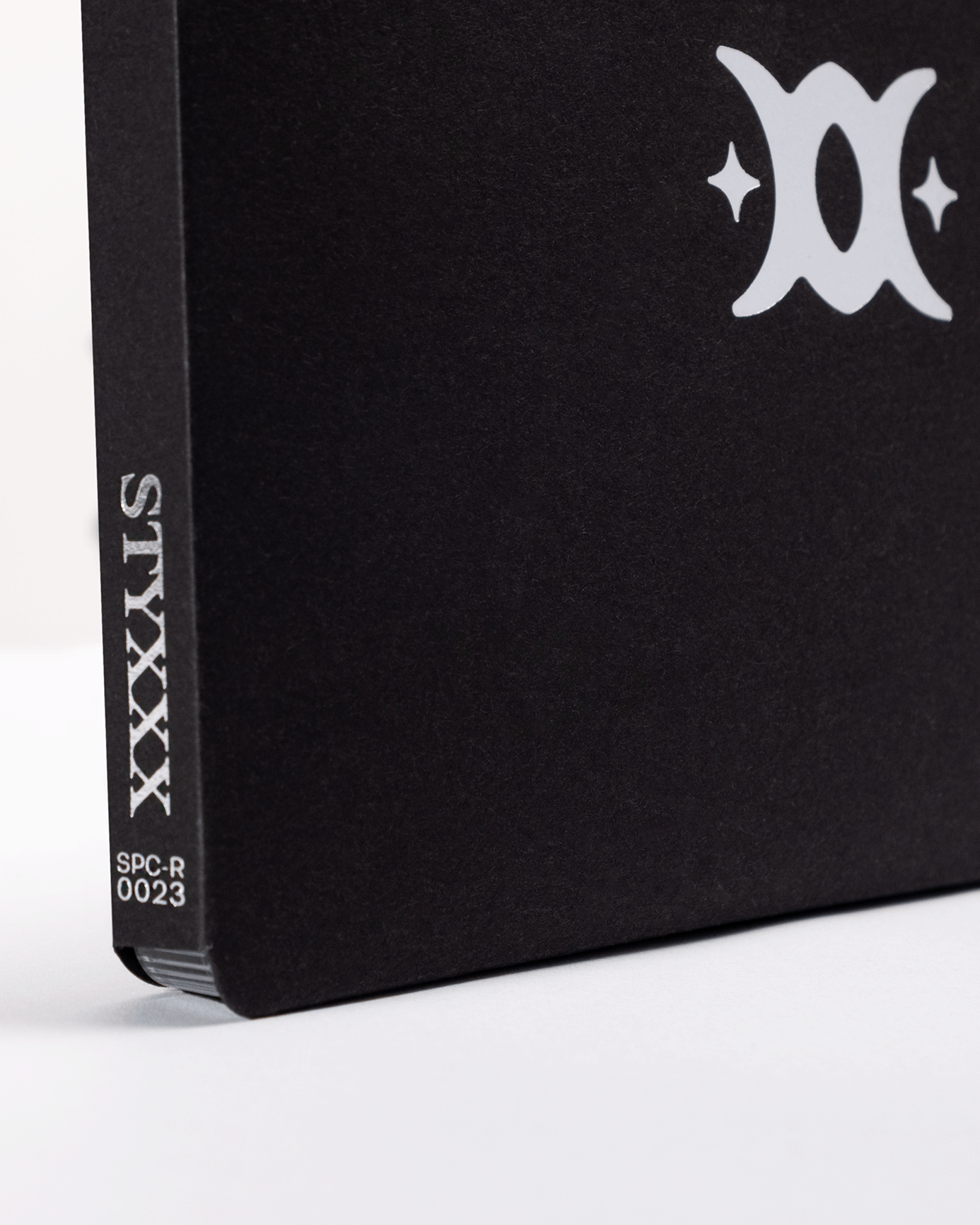 detail photo of a side of the cd packaging 