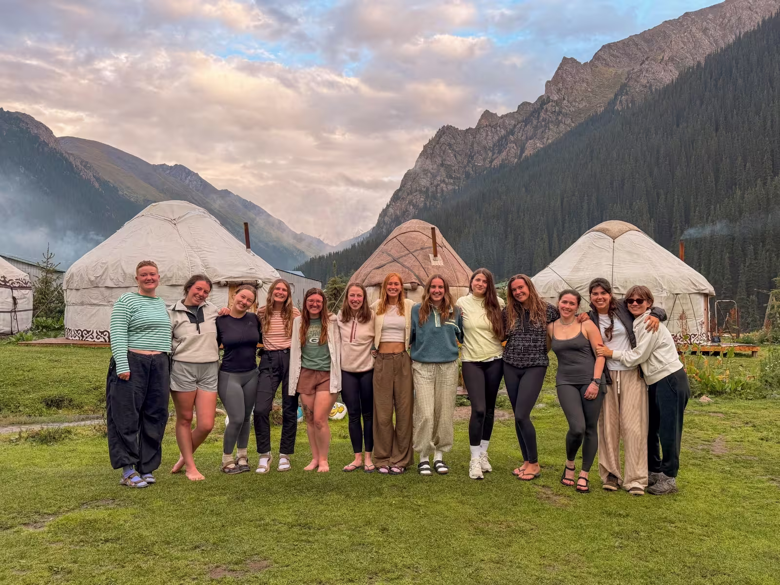 Women with mountains group trip