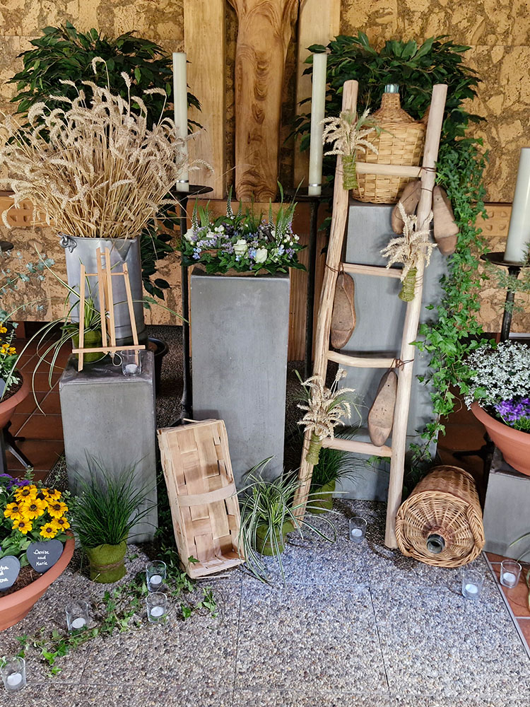 Aufbau einer Trauerfloristik