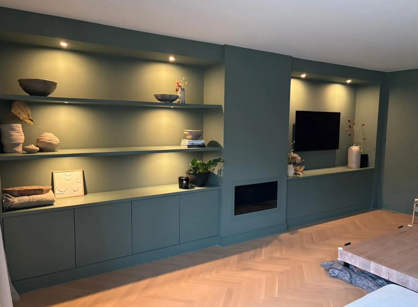 Van Essen Bouw Project - Wandkast op maat