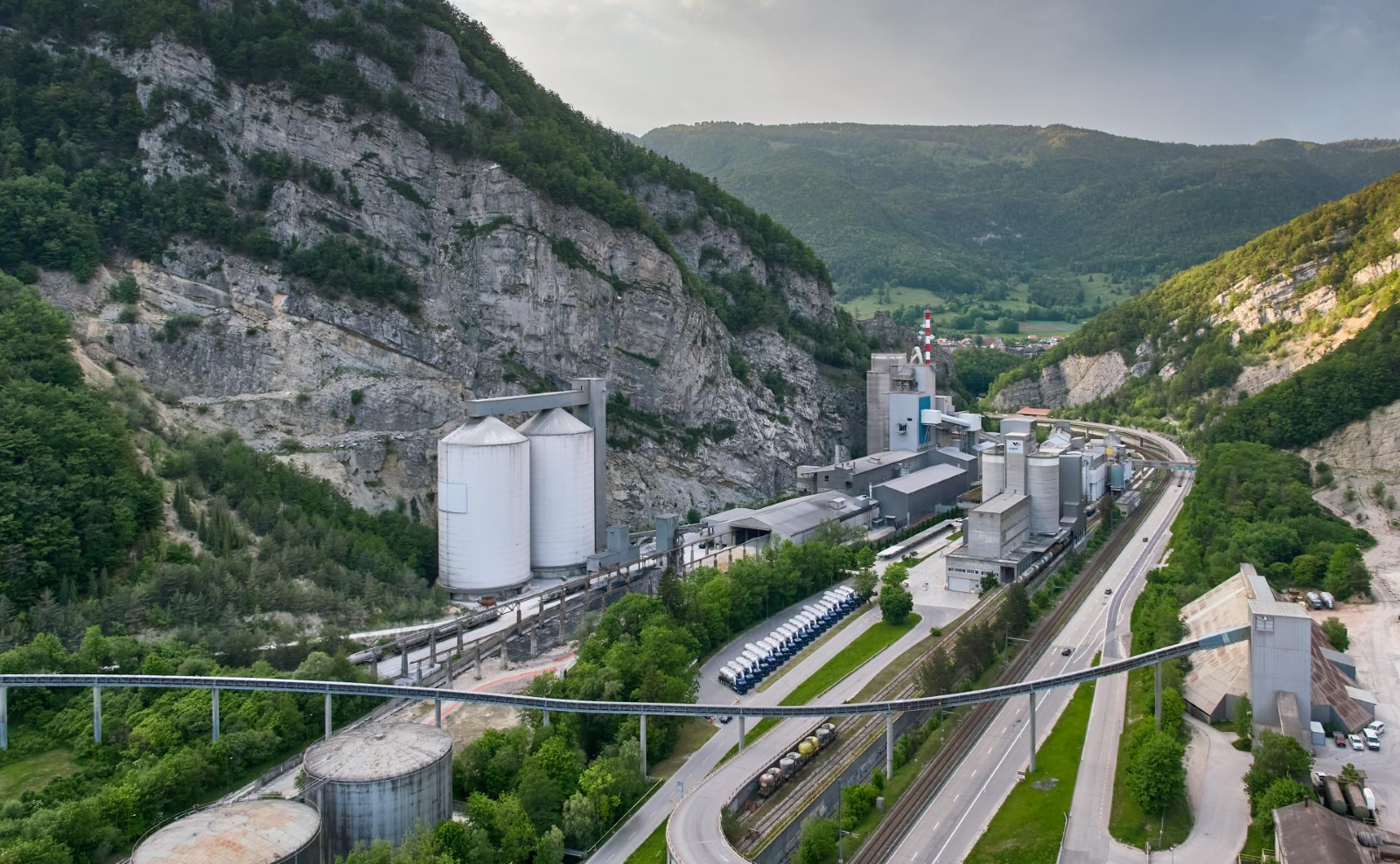 Cimenterie Vigier, à Péry