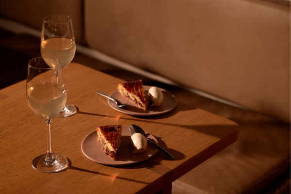 Frenchie Pigalle Galette des rois