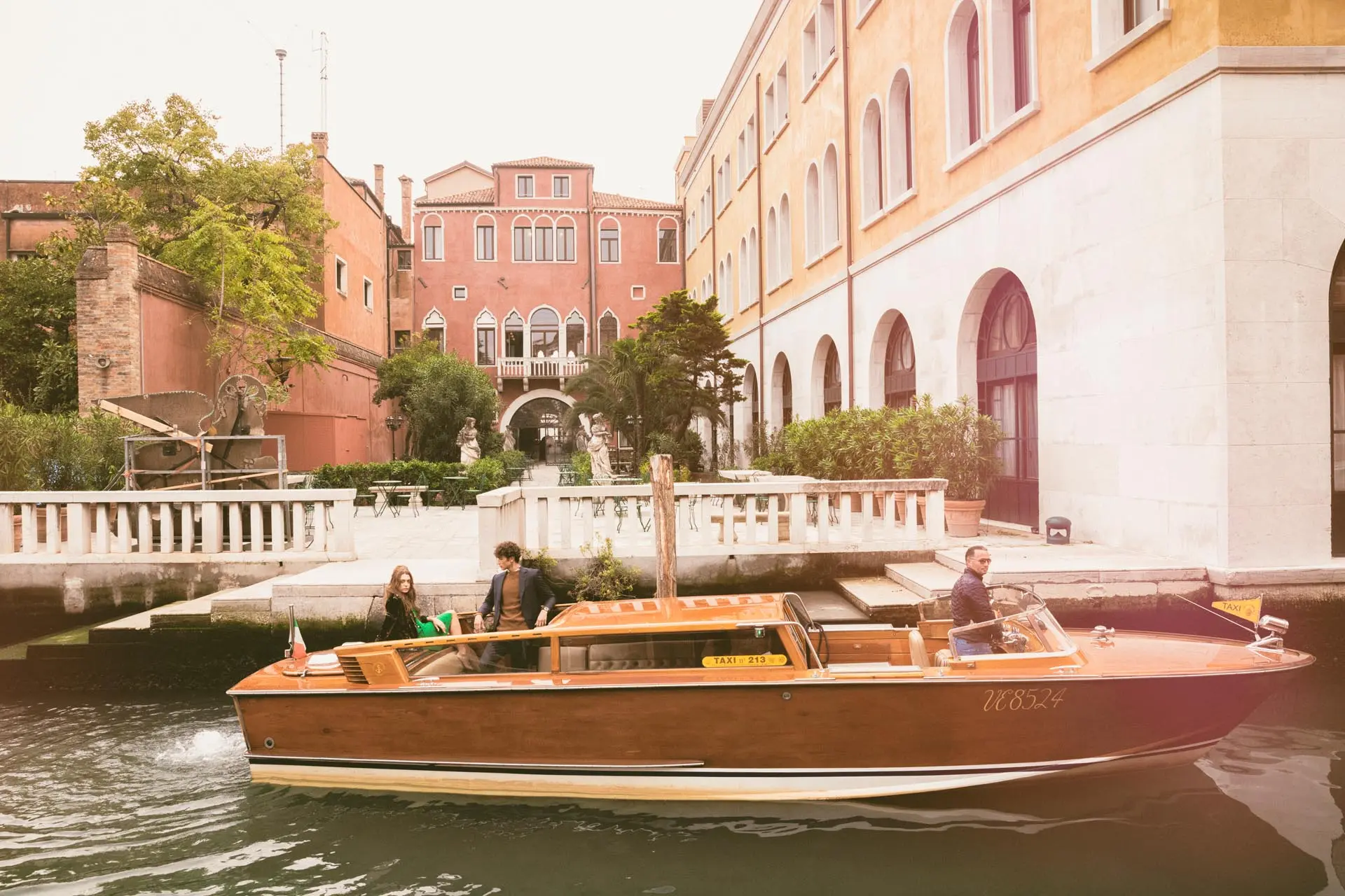 il palazzo experimental hotel venice pontoon