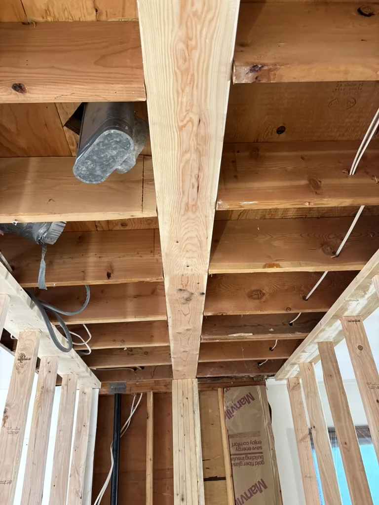 Wooden Beam With Seamless cuts