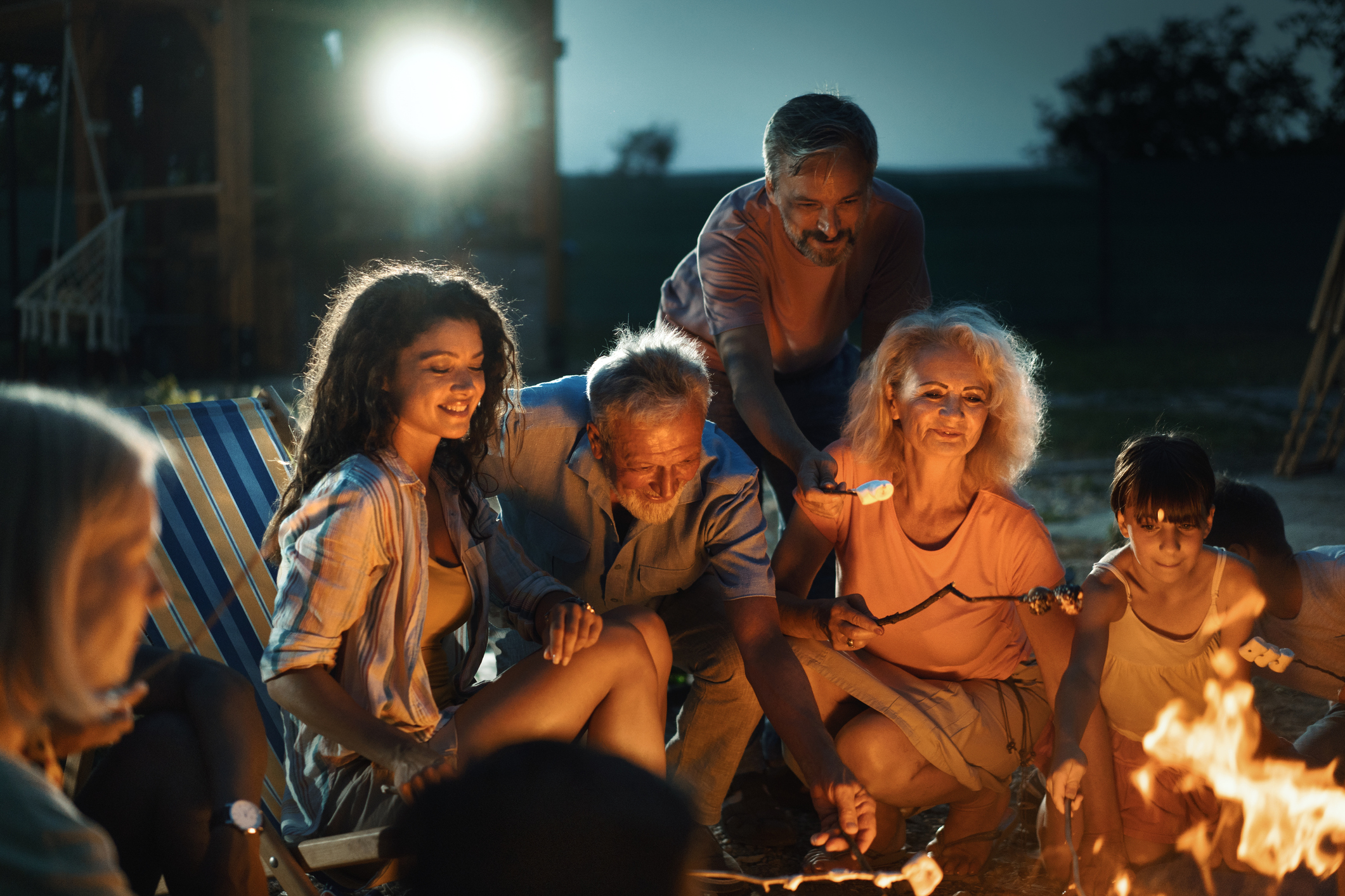 Dementia-Friendly Summer Routines: Tips for Caregivers