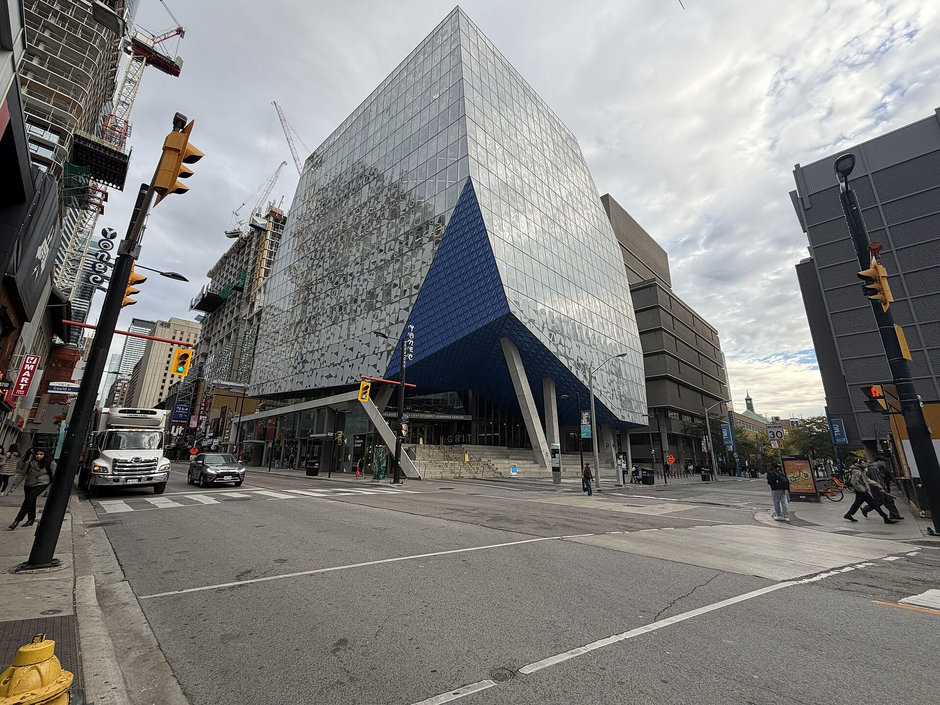 Student Learning Centre at Yonge and Gould Streets, Toronto Metropolitan University