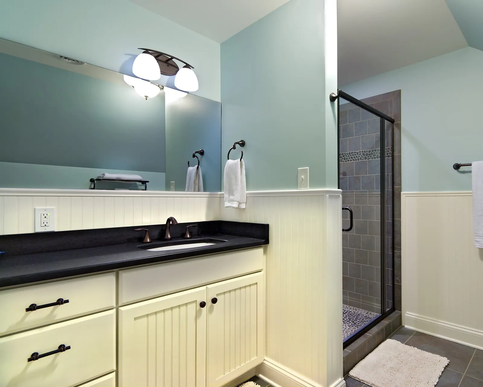 2010 Kitchen and Bathroom Renovation